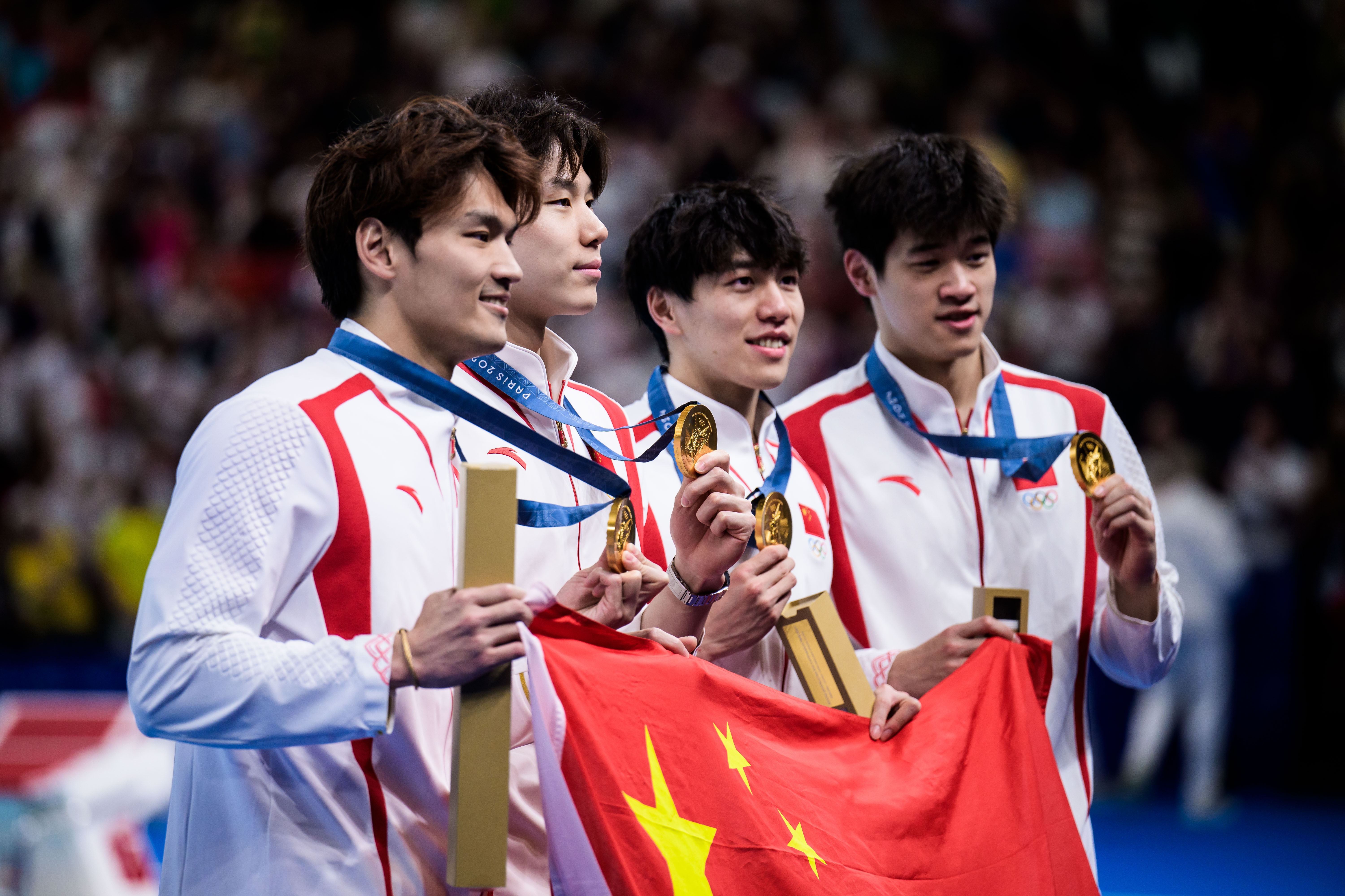 关于团队合作无间，双人项目夺得金牌的信息