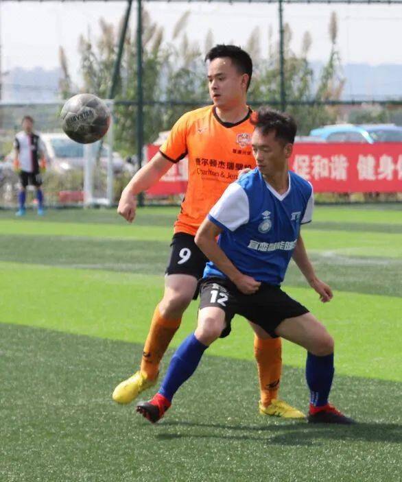 关于河南建业全队发挥出色，迎来胜利的喜悦的信息